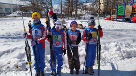 Команда школы приняла участие в городских соревнованиях по лыжным гонкам